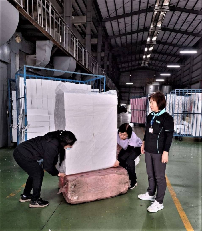 ​60歲婦女失業返鄉求職遇阻  中彰投分署「僱用獎助措施」助她穩定就業重拾笑容