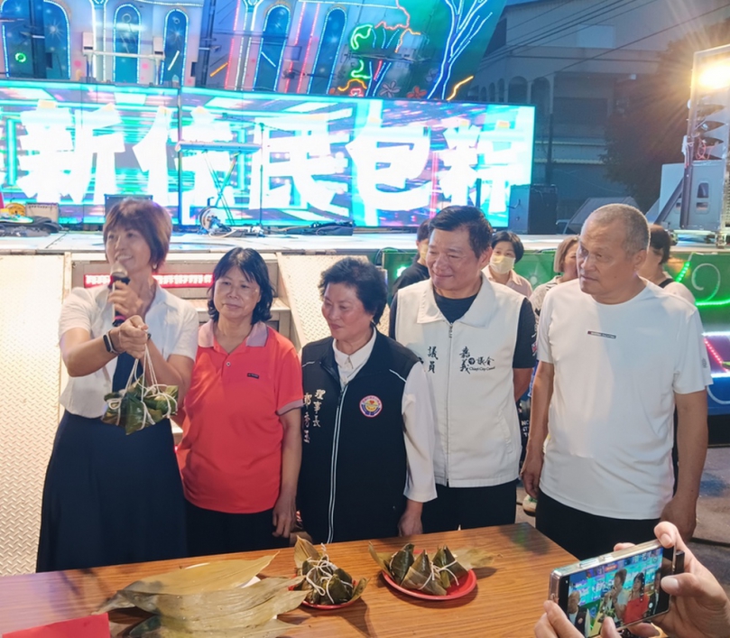 嘉邑崎頂大福興宮溫馨愛+1 聯合各國住民創意包粽 結合慈善關懷弱勢
