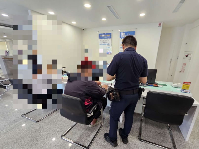 男租借銀行帳號欲匯款行員與清水警即時攔阻假網拍詐騙