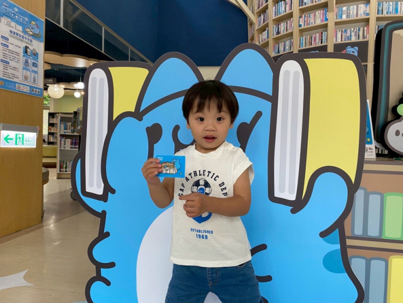 中市咖波借閱證社群爆紅 限量咖波卡，你辦了沒？