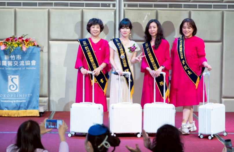 拎上行李箱開始工作   新竹市國際蘭馨交流協會第14屆理事長姜裕蓉：蘭馨會務再攀巔峰！