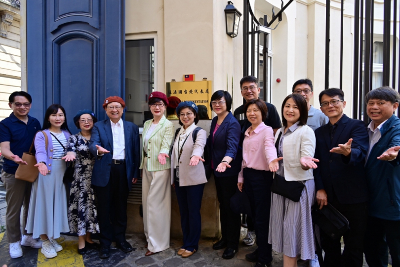 楊文科率團訪法   首站台北駐法代表處
