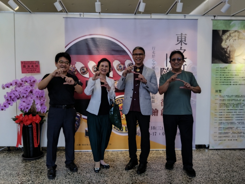 東之行者-隨想 徐瑞芬瓷繪創作展   竹美館展至7/20