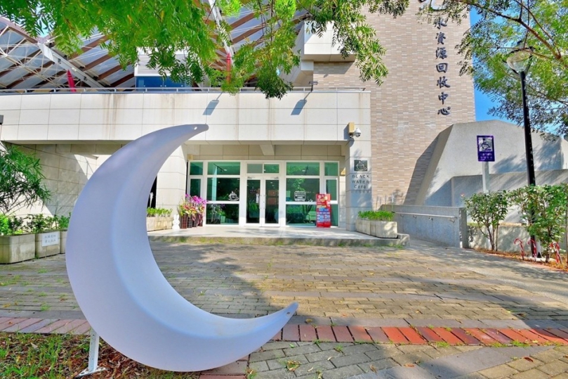 打造文青打卡新熱點！向上國中美術班班展於新光水資中心黑水號咖啡廳開幕