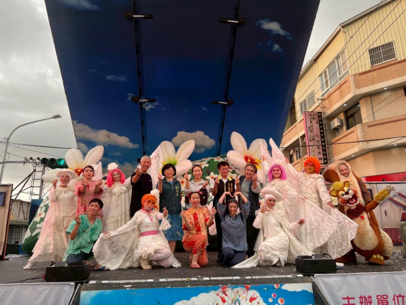 紙風車《寶莉回家》學甲熱鬧上演 黃偉哲邀請市民朋友 親子同樂共築育兒友善城巿