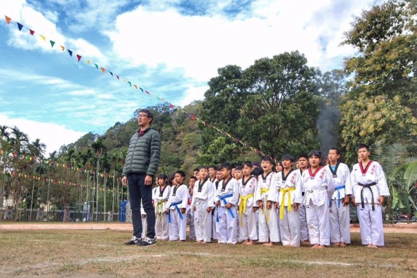 民和國中吳聰哲教練榮獲「杏壇芬芳獎」 奧運國手獻身偏鄉教育