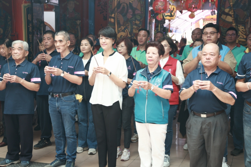 竹山靈德廟城隍宗教文化節開跑 許縣長前往敬拜祝壽