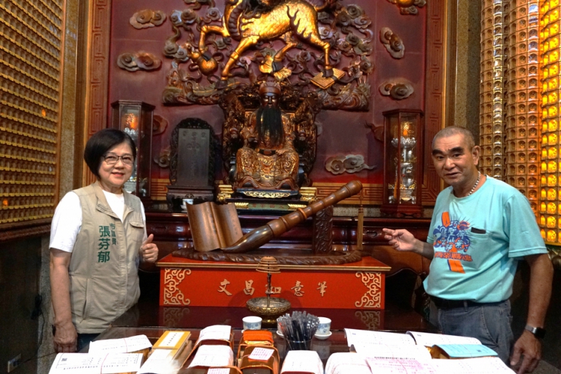 文化部認證的傳統匠師沒證書   木作達人張明德請願爭取