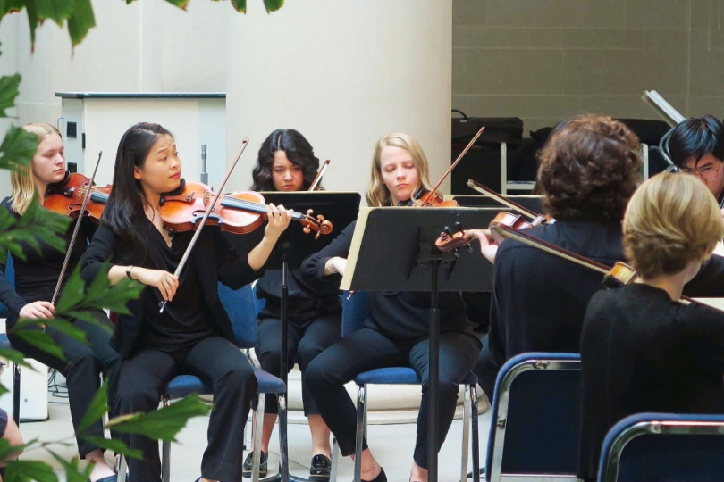 乘著音樂的翅膀 宜蘭青年康筠翱翔美國古典樂壇