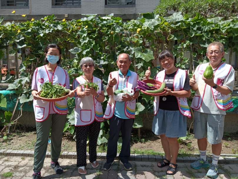 台中北屯家庭中心打造開心農場 蔬果贈500戶弱勢家庭