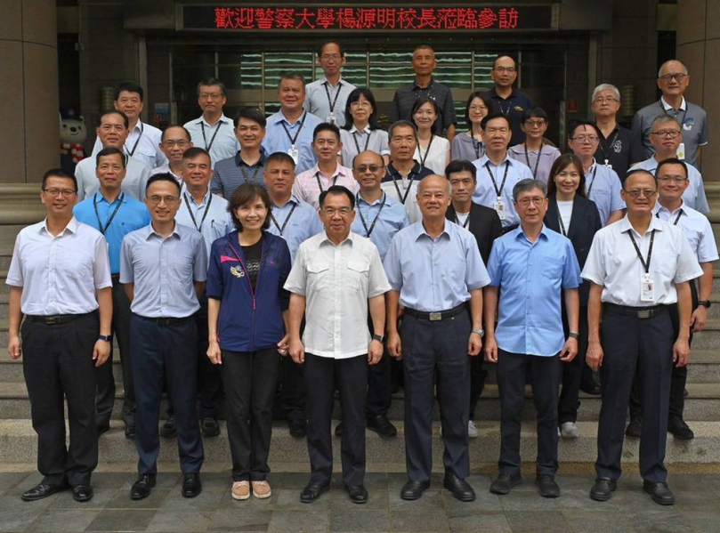 警察大學校長楊源明參訪嘉義市警局 強化合作共創願景