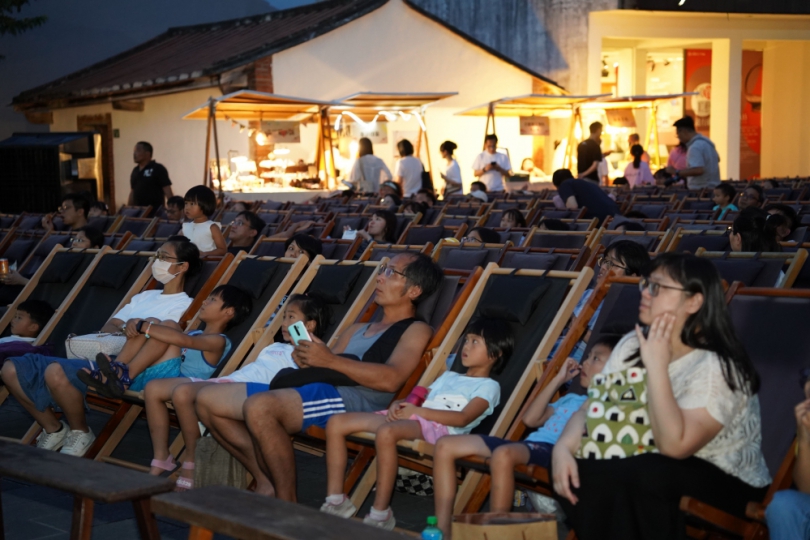 就在今晚！新瓦屋板凳電影院抽20周年板凳木箱鼓   幸運兒就是你