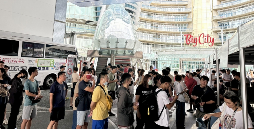 31家熱心企業及品牌   募集1313袋熱血    新竹遠東巨城募血大成功！