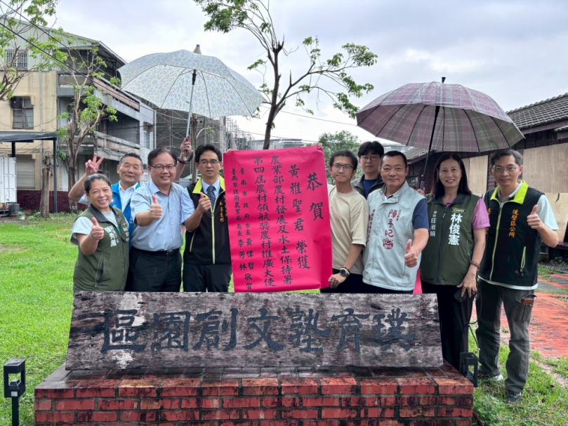 多利多國際食品臺南味芒果乾奪「台灣百大糕餅伴手禮金質獎」　黃偉哲市長：讓世界看見臺南的好味道