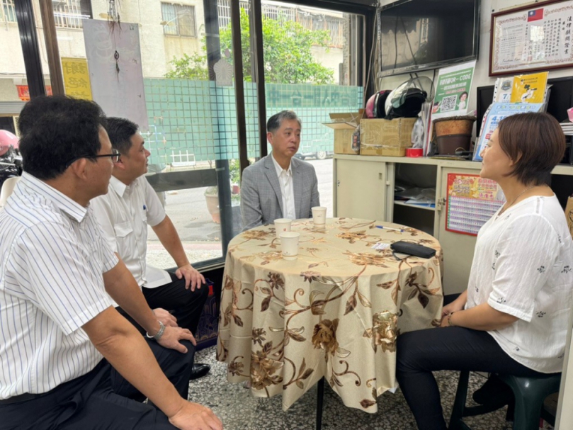 路口十公尺禁停爭議多  民怨停車難、取締標準模糊  民進黨議員陳雅惠籲檢討改善