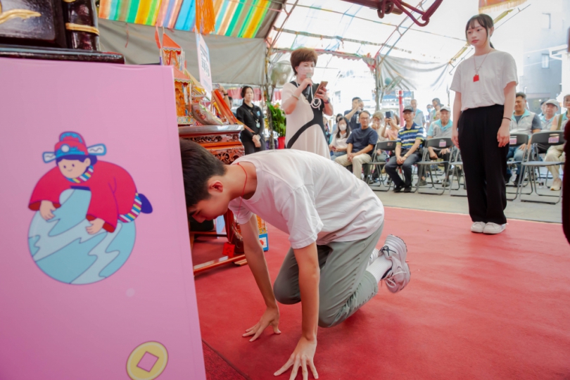 竹塹七夕成年禮對了青少年脾胃   古禮結合星空演唱會   少年ㄟ攏甲意