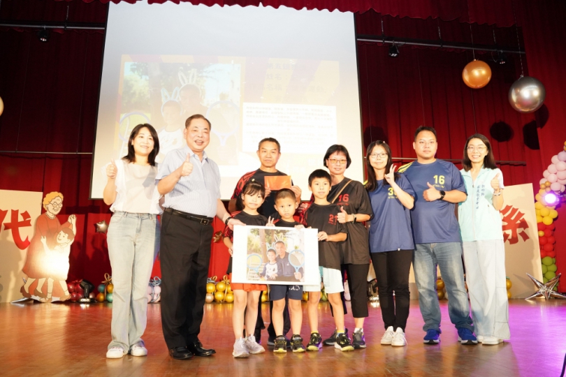 潮世代祖孫大集合   新竹縣樂齡嘉年華熱鬧登場