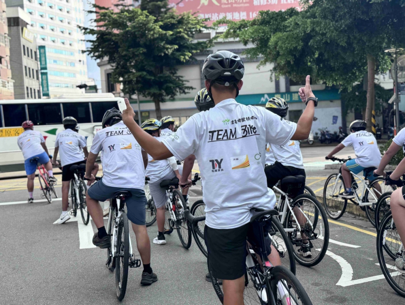 北台中家扶單車少年挑戰四天三夜圓滿完成汗水與淚水提升守護力