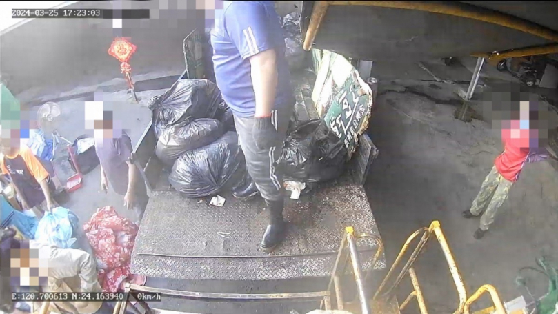 科技監管垃圾車！中市環保局主動發現清潔員工涉非法收運廢棄物已移送檢調