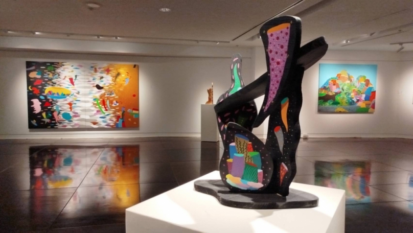 用強烈色彩回應生命   「燦爛的戲劇性」盧俊翰創作個展   陽明交大藝文中心亮麗登場