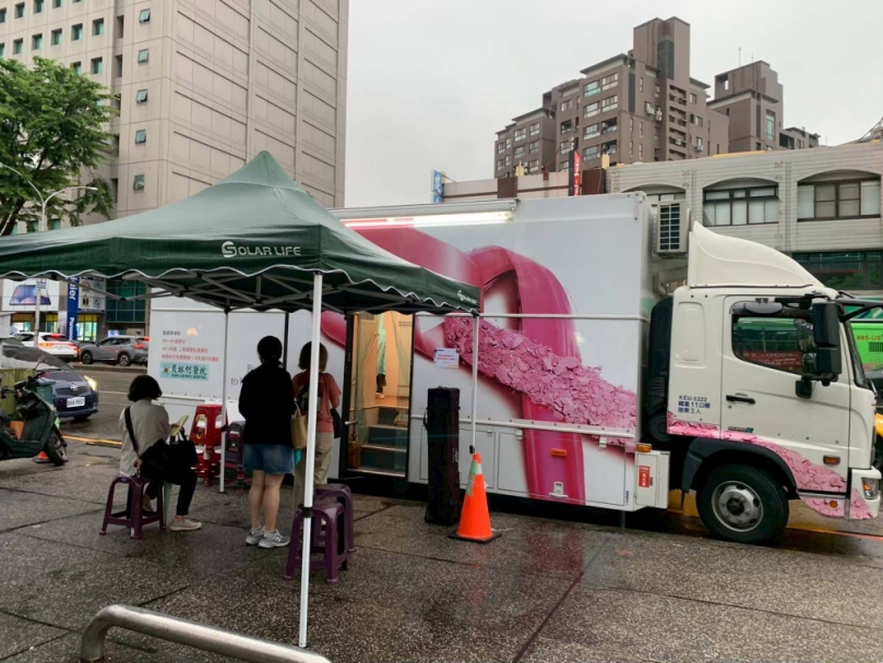 中市衛生局響應國際乳癌防治月   局長曾梓展呼籲女性定期乳房X光檢查守護健康