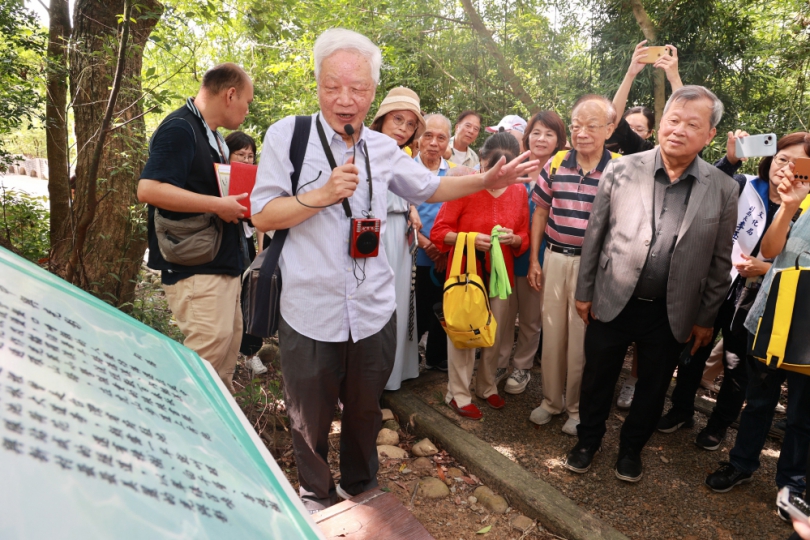 500公尺文學步道揭牌 向陽等知名作家齊聚虎山