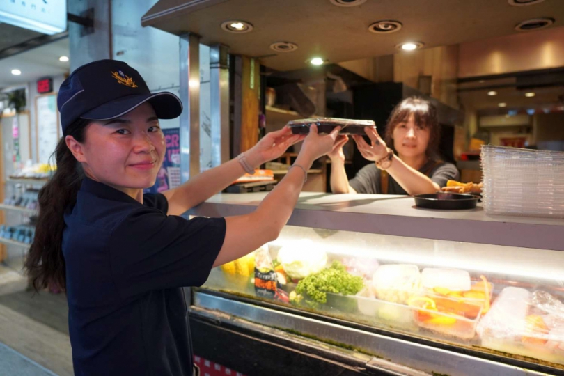 新竹市警察很窩心    邱臣遠拍板調升誤餐與早餐夜點補助