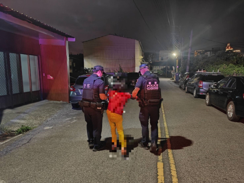 剛出院返家途中老婦體力不支路倒清水警方護送返家