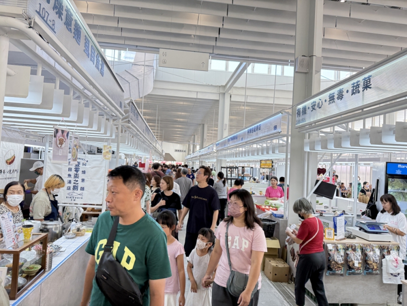 舊愛變新歡   新竹市北門傳統市場鹹魚大翻身   開幕一週天天滿客