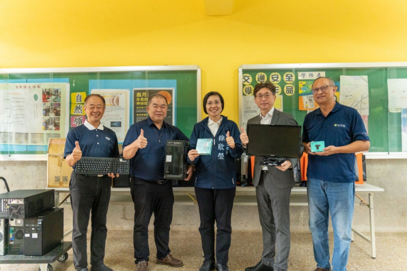 立委徐欣瑩愛心大進擊！工研院200台二手電腦獲新生   嘉惠新竹縣弱勢學生