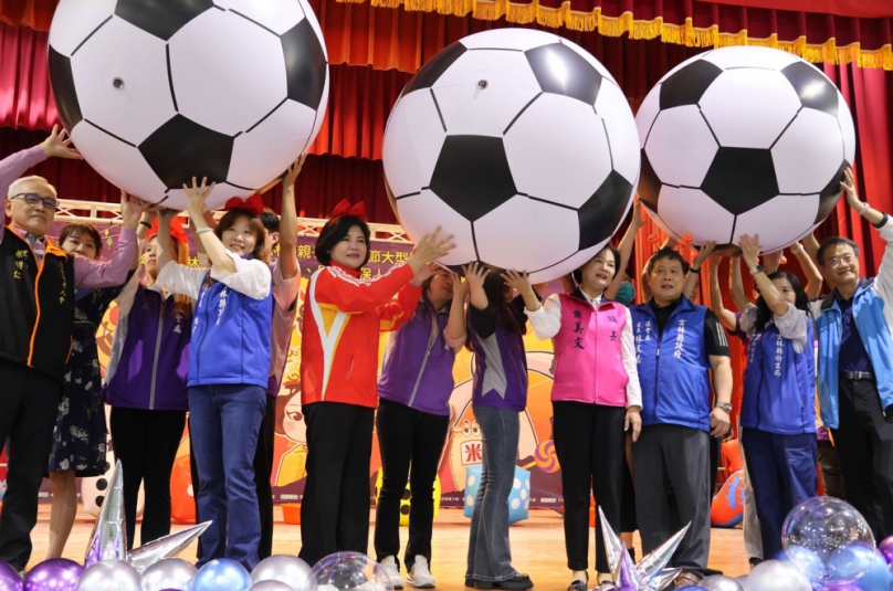 （影音）／萬聖節雲林變身萌鬼萌獸樂園　350組親子踩街嗨翻北港古鎮