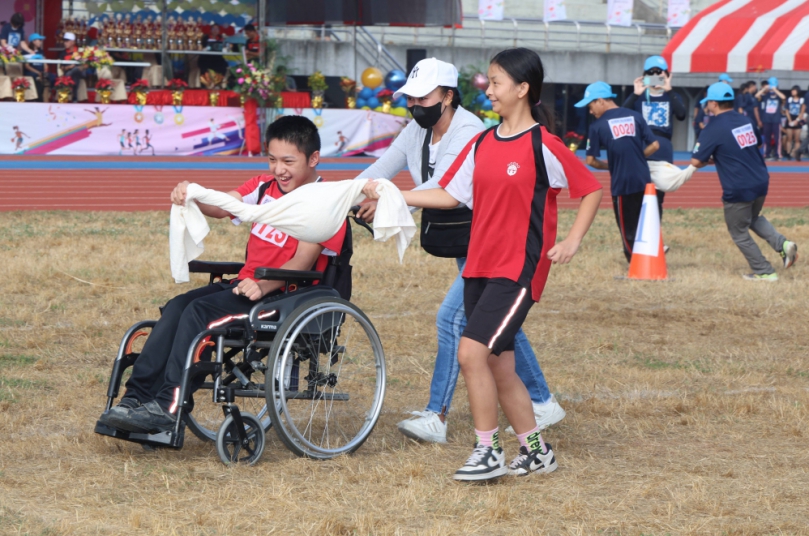 全縣適性體育運動競賽近1,500名選手挑戰「永不放棄」
