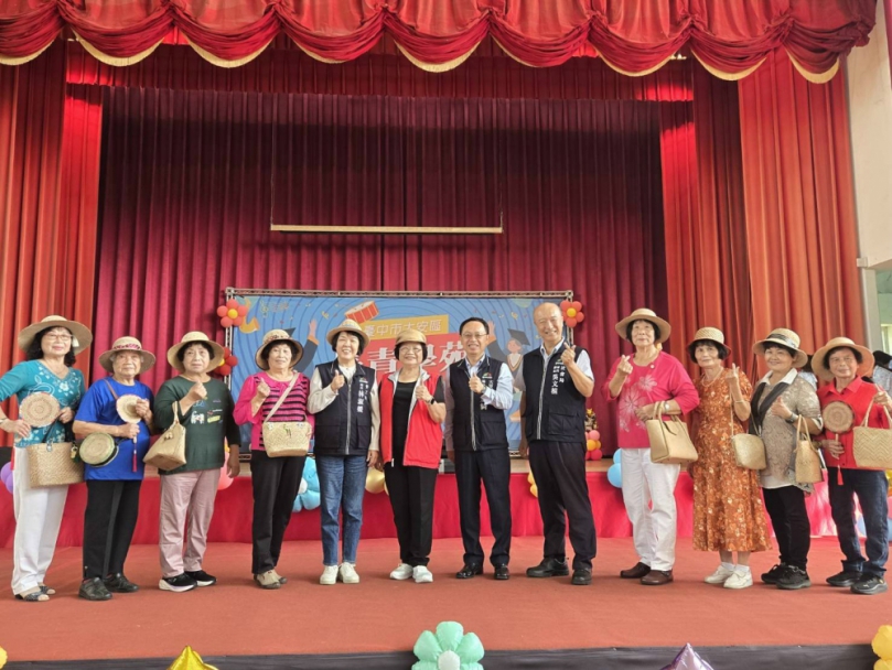 銀髮風華綻放大安！大安長青學苑114年度結業典禮暨成果發表會