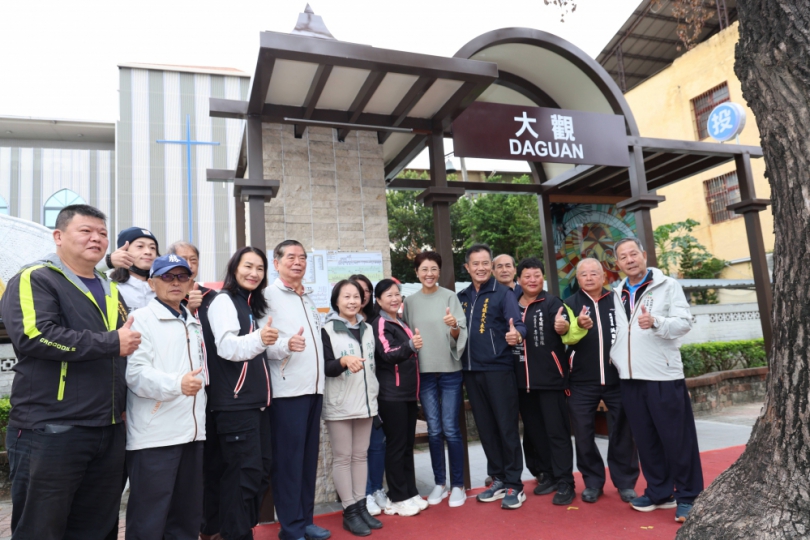 南投縣智慧候車亭剪綵啟用