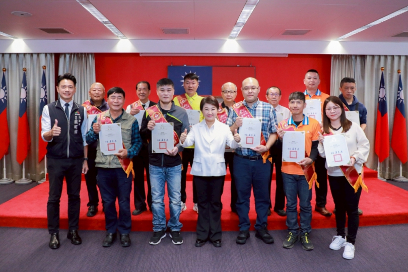 114年優良計程車駕駛人表揚  市長盧秀燕感謝城市英雄  有你載我安心