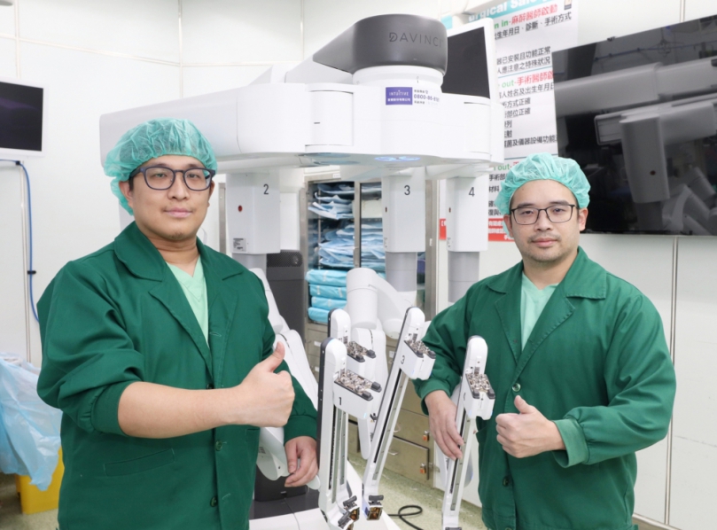 7旬罹癌男驚見肺腫瘤手術高難度  達文西助攻切除肺節