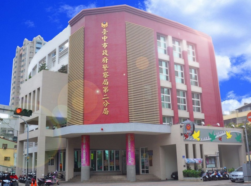 女偵查佐言行乖戾被拘提   警方不排除予以免職處分