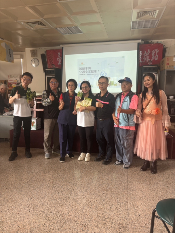 清水老人會舉辦健康講座教長輩吃出健康並教導如何放鬆身心