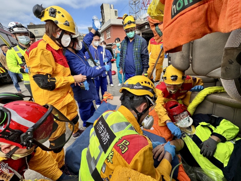 新竹市首度建立「特搜醫療雙軌救援機制」  消防局攜手馬偕醫院推高階醫療前進救援前線