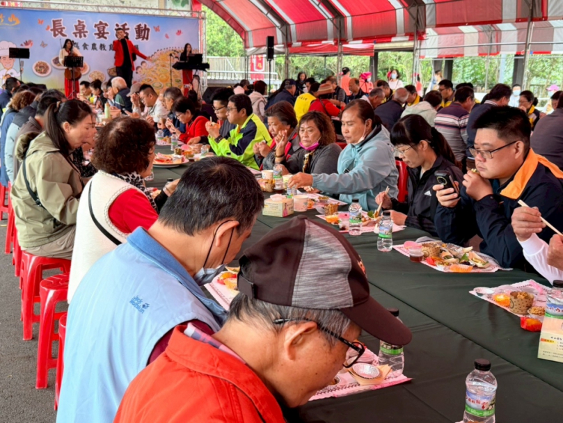 食農教育展創意 竹山鎮辦理長桌宴展現在地食力