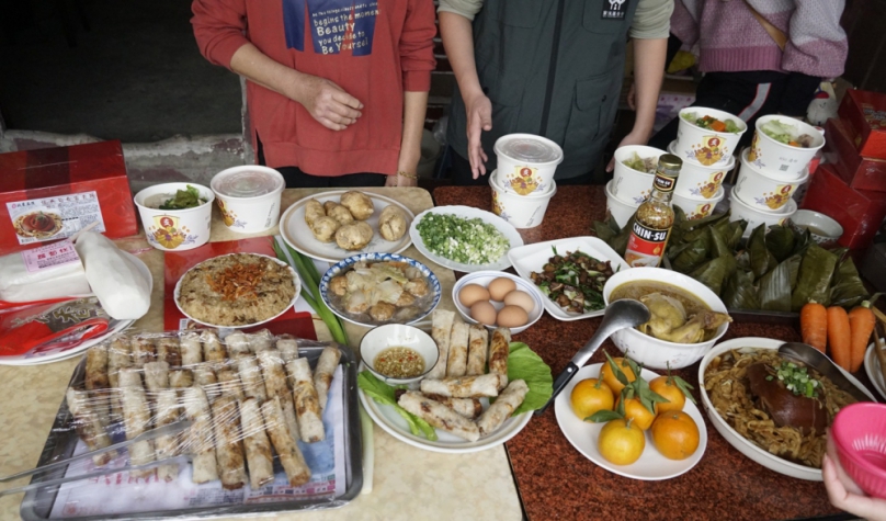 （影音）／熱心劉女士百份年菜傳遞祝福　雲林家扶社工化身私廚溫暖長者