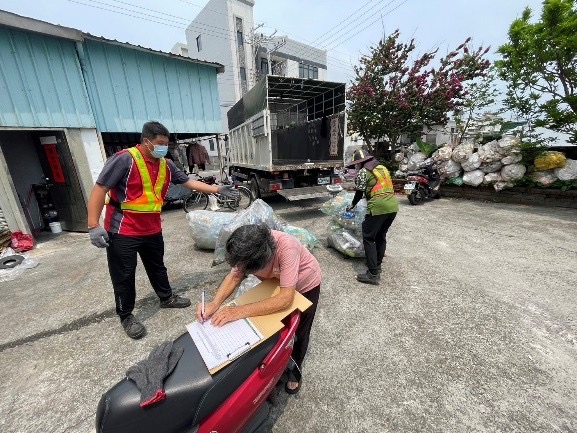 中市「資收關懷計畫」開放申請  補助弱勢資收個體戶月領最高5000元
