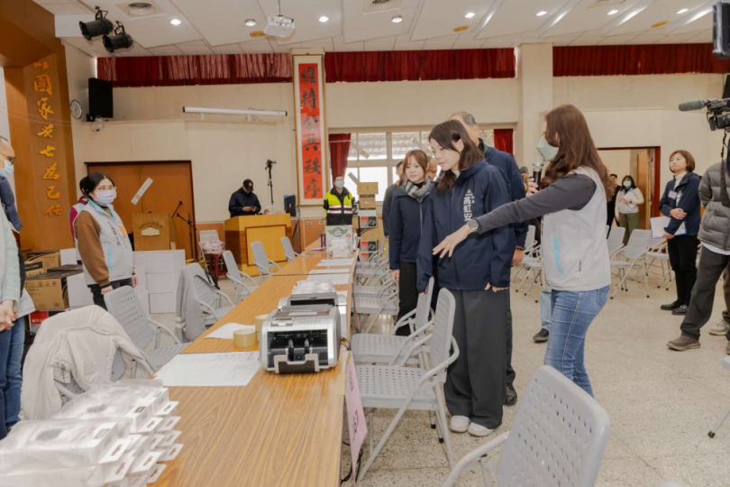 全國唯一！新竹市明發5000元消費金  高虹安視察準備狀況   警力大戒備