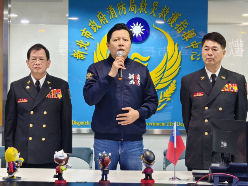 圖說上:朱惕之副市長春節慰問致詞