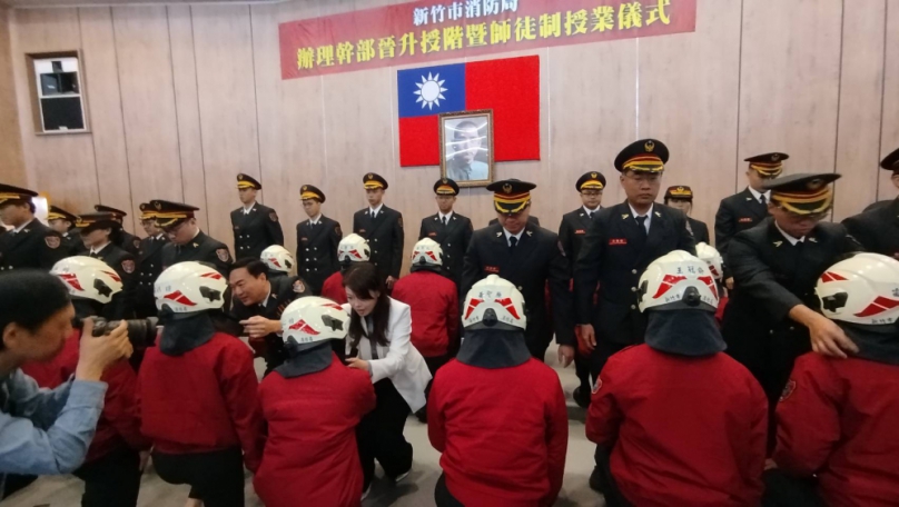 高虹安見證消防師徒傳承   新竹市消防師徒制正式上路！