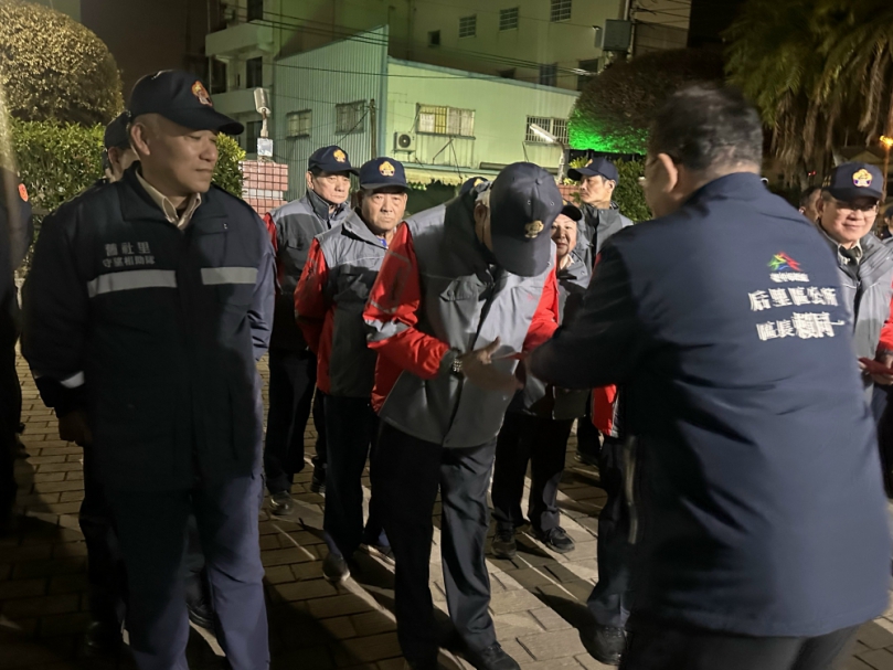 感謝基層守護力量　后里區公所慰勞義警、民防與守望相助隊致贈重要節日安全維護慰問金、禮券