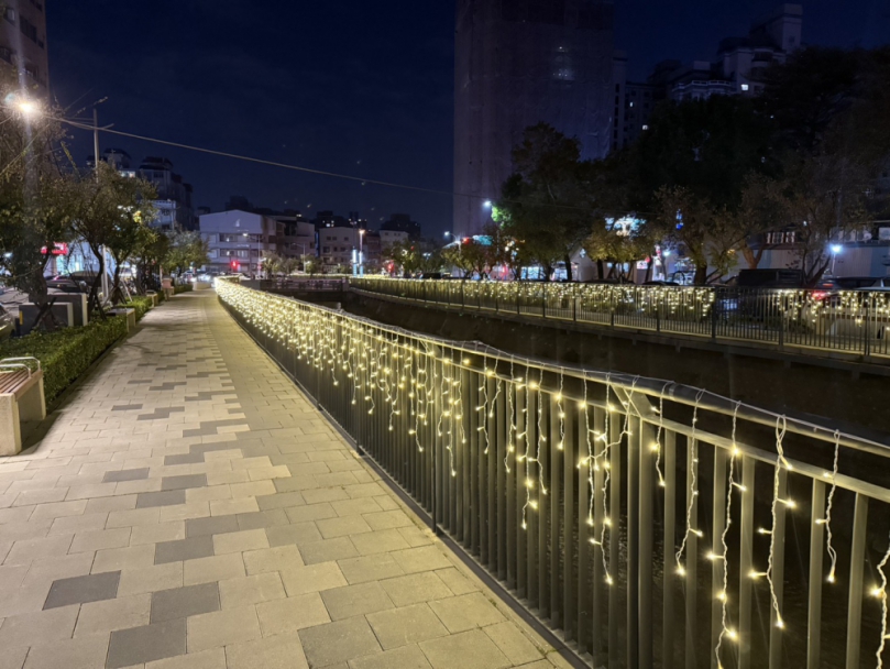 越夜越美麗！梅川1.7公里「星光水岸」點亮北區夜色新風景