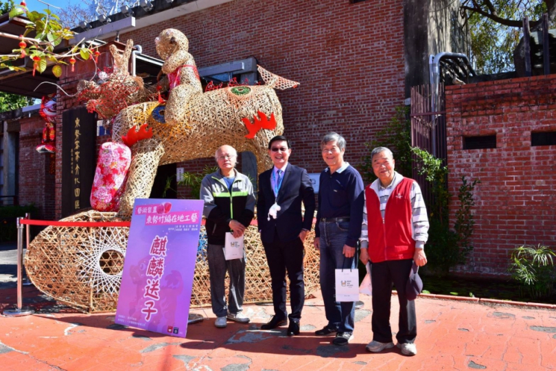 鳳飛飛歌聲來做客！飛上東勢迎新歲　鳳棲山城展幸福
