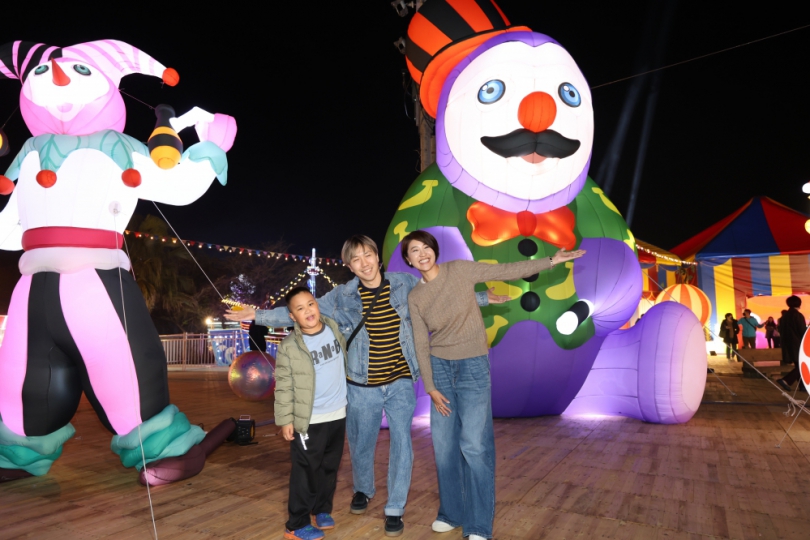 南投燈會2度迎接金馬年驚豔試燈 小朋友追著許縣長玩透透