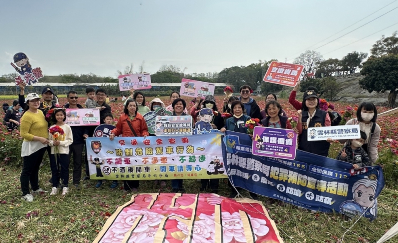 莿桐鄉樂聲接神謝花季熱鬧登場　斗六警宣導交通安全護平安